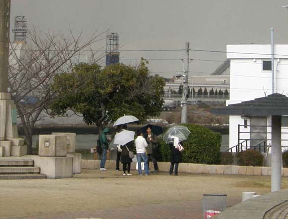 �J�̒���K�ꂽ�o�R�ҁH